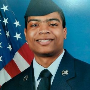 Meet your Posher, Bretha